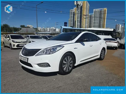 HYUNDAI GRANDEUR PREMIUM