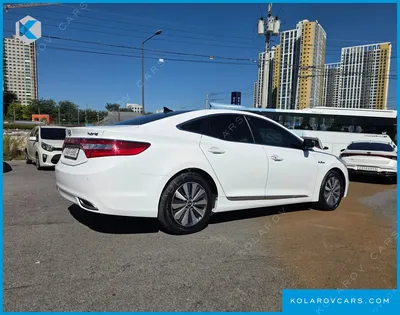HYUNDAI GRANDEUR PREMIUM