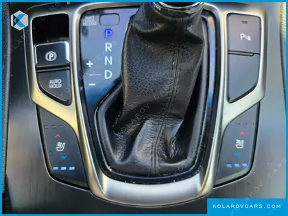 HYUNDAI GRANDEUR PREMIUM