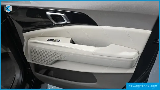 KIA CARNIVAL HEV 9SEATER GRAVITY