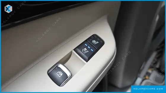 KIA CARNIVAL HEV 9SEATER GRAVITY