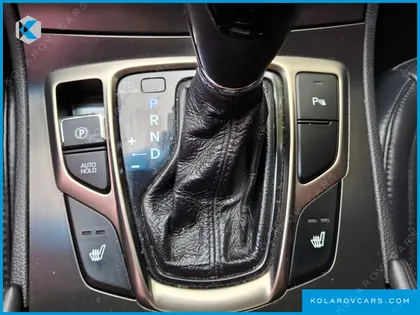 HYUNDAI GRANDEUR PREMIUM