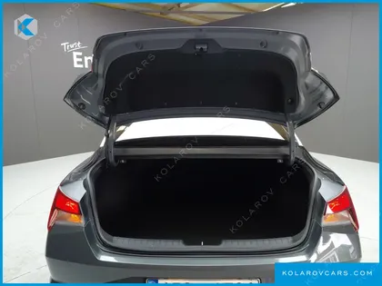 HYUNDAI ELANTRA (AVANTE) 1.6