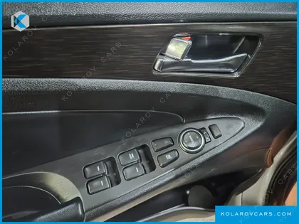 HYUNDAI SONATA Y20 LUXURY