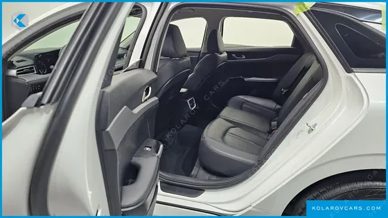 KIA K5 2.0 LPI(RENTER CAR)