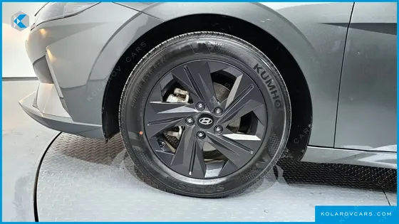 HYUNDAI ELANTRA (AVANTE) 1.6