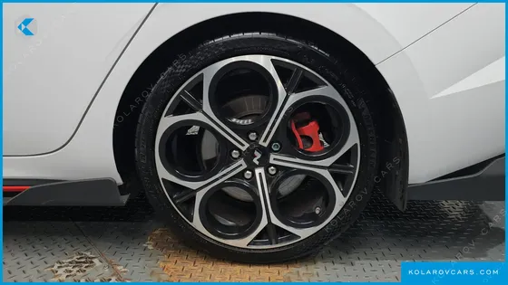 HYUNDAI ELANTRA (AVANTE) 2.0 N