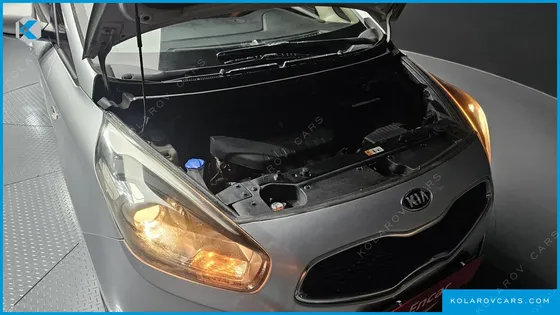 KIA CARENS 2.0 LPI PRESTIGE