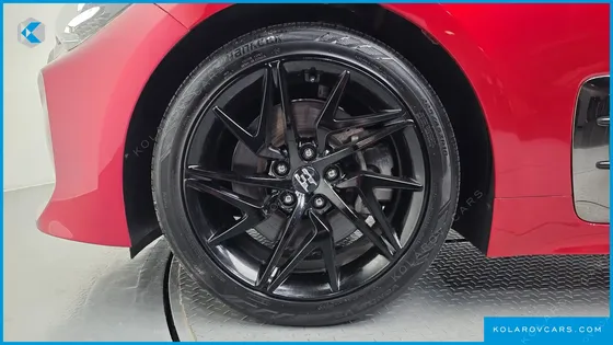 KIA STINGER 2.5 PLATINUM