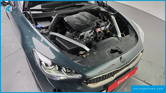 KIA STINGER 2.5 AWD MASTERS