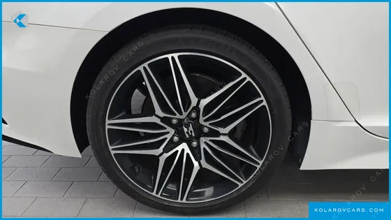 KIA STINGER 2.5 MASTERS