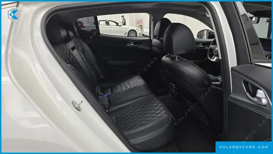 KIA STINGER 2.5 MASTERS