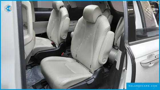 KIA CARNIVAL DIESEL 9-SEATER NOBLESSE