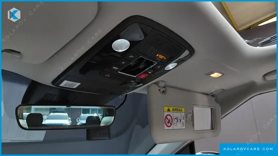 KIA CARNIVAL DIESEL 9-SEATER NOBLESSE