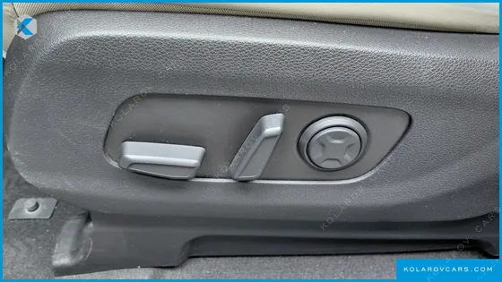 KIA CARNIVAL DIESEL 9-SEATER NOBLESSE