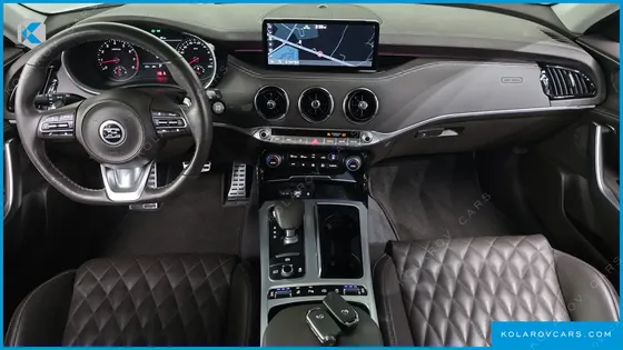 KIA STINGER 2.5 AWD MASTERS