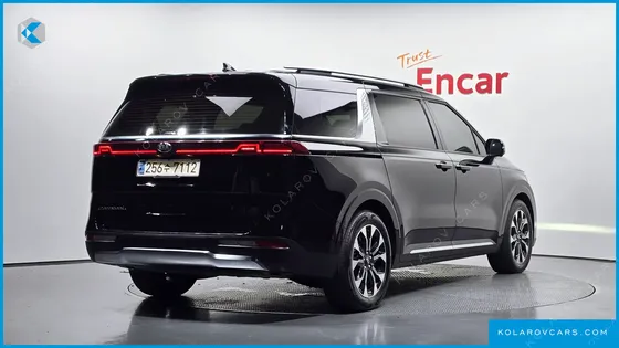 KIA CARNIVAL GASOLINE 9-SEATER SIGNATURE