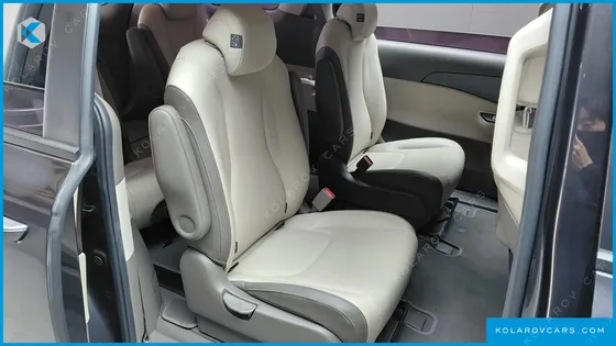 KIA CARNIVAL DIESEL 9-SEATER PRESTIGE