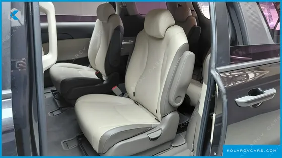 KIA CARNIVAL DIESEL 9-SEATER PRESTIGE