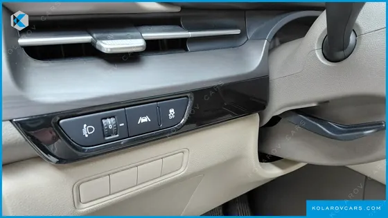 KIA CARNIVAL DIESEL 9-SEATER PRESTIGE