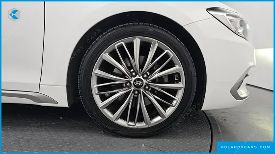 HYUNDAI GRANDEUR 3.0 PREMIUM