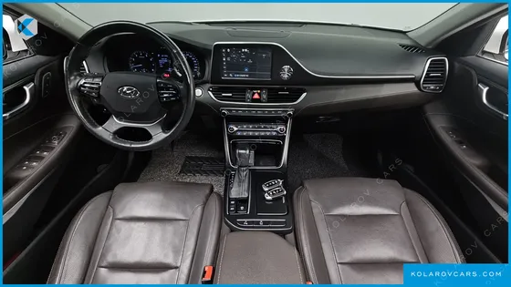 HYUNDAI GRANDEUR 3.0 PREMIUM