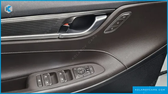 HYUNDAI GRANDEUR 3.0 PREMIUM