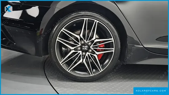 KIA STINGER 2.5 MASTERS