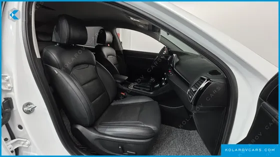 HYUNDAI GRANDEUR 3.0 LPI MODERN (RENTAL CAR)