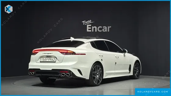 KIA STINGER 2.5 PLATINUM
