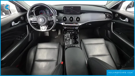 KIA STINGER 2.5 PLATINUM
