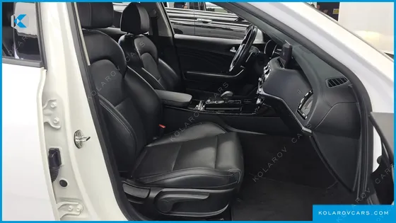 KIA STINGER 2.5 PLATINUM
