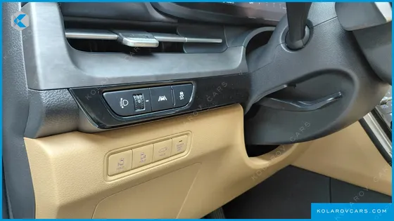 KIA CARNIVAL GASOLINE 9-SEATER NOBLESSE