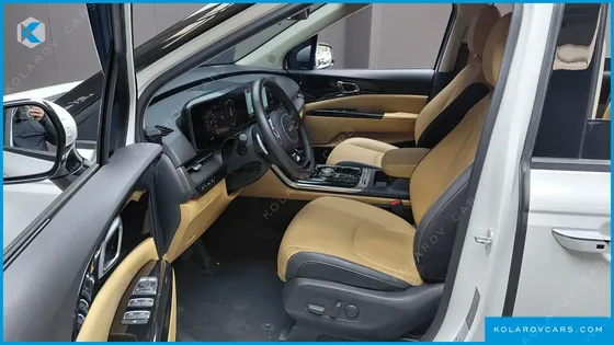 KIA CARNIVAL GASOLINE 9-SEATER NOBLESSE
