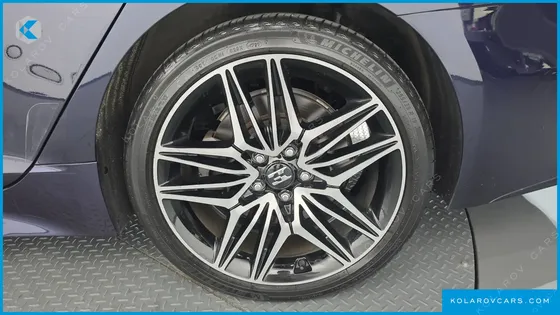 KIA STINGER 2.5 MASTERS