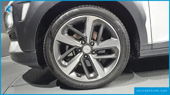 HYUNDAI KONA 1.6 TURBO 2WD