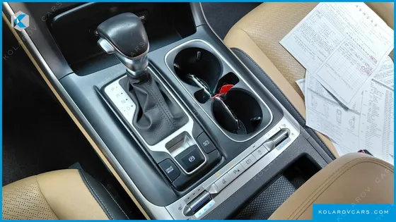 KIA CARNIVAL DIESEL 9-SEATER PRESTIGE