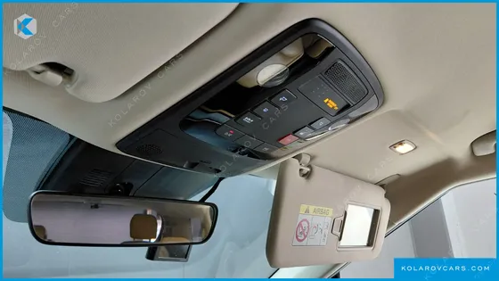 KIA CARNIVAL DIESEL 9-SEATER PRESTIGE