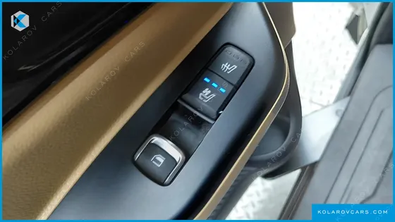 KIA CARNIVAL DIESEL 9-SEATER PRESTIGE