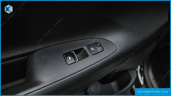 HYUNDAI GRANDEUR 3.0 LPI MODERN (RENTAL CAR)