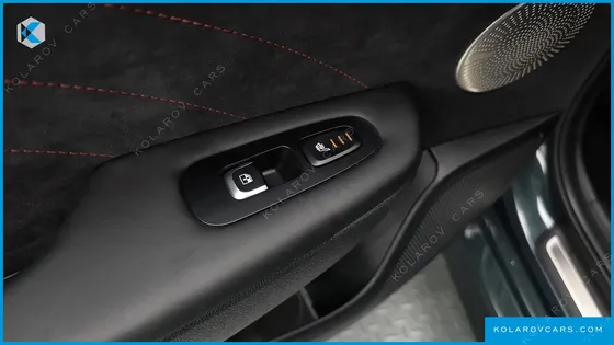 KIA STINGER 2.5 AWD MASTERS ACRO EDITION
