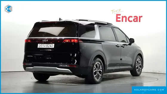 KIA CARNIVAL DIESEL 9-SEATER PRESTIGE