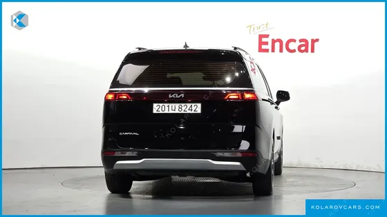 KIA CARNIVAL DIESEL 9-SEATER PRESTIGE