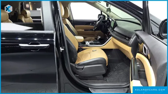 KIA CARNIVAL DIESEL 9-SEATER PRESTIGE