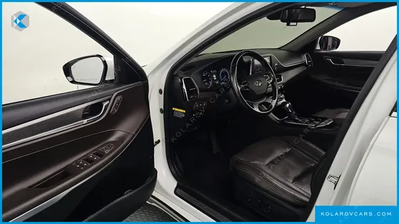 HYUNDAI GRANDEUR 3.0 LPI DSABLED PERSON