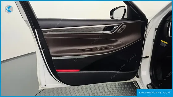 HYUNDAI GRANDEUR 3.0 LPI DSABLED PERSON