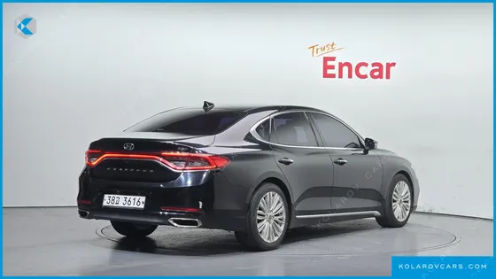 HYUNDAI GRANDEUR 2.2 DIESEL PREMIUM