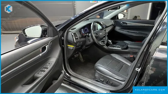 HYUNDAI GRANDEUR 2.2 DIESEL PREMIUM