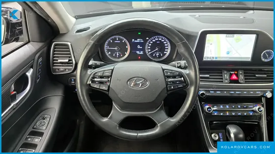 HYUNDAI GRANDEUR 2.2 DIESEL PREMIUM