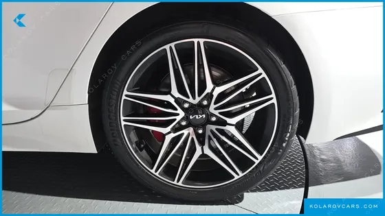 KIA STINGER 2.5 MASTERS